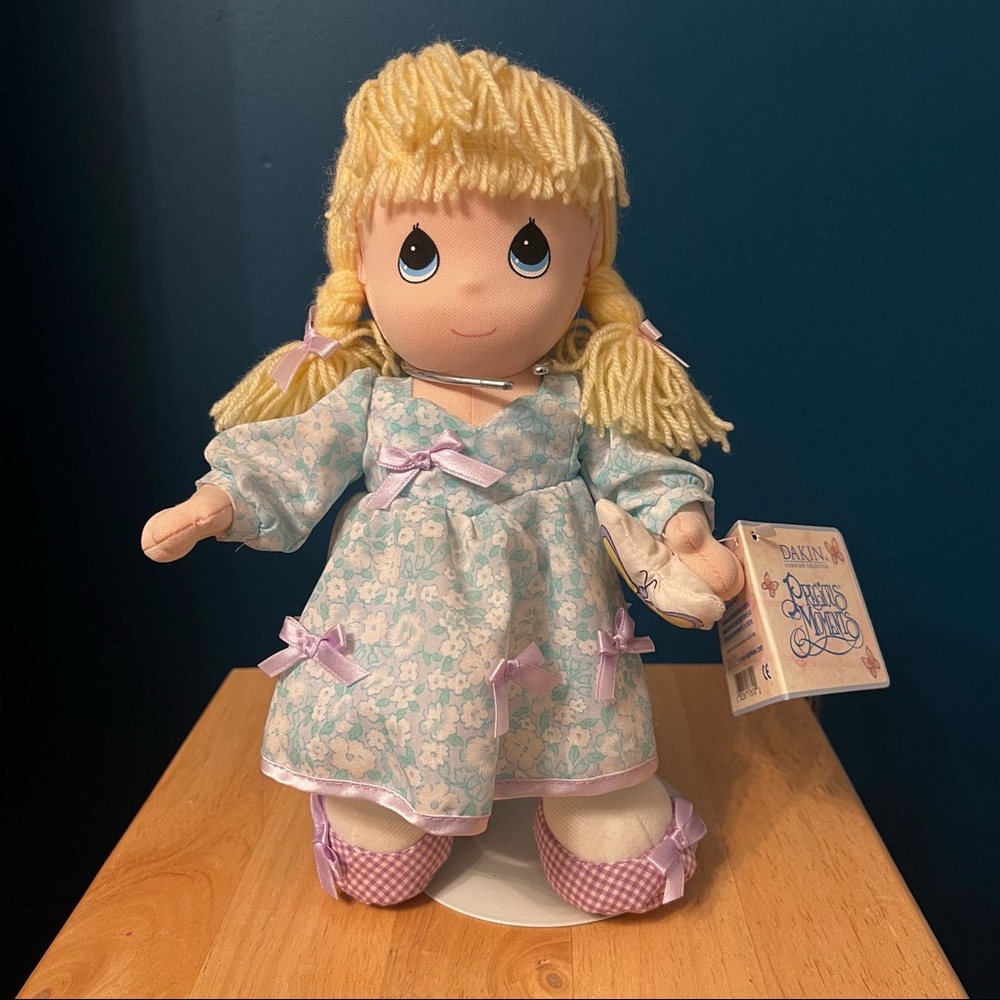 Dakin Precious Moments- Friends are Forever Hope Doll